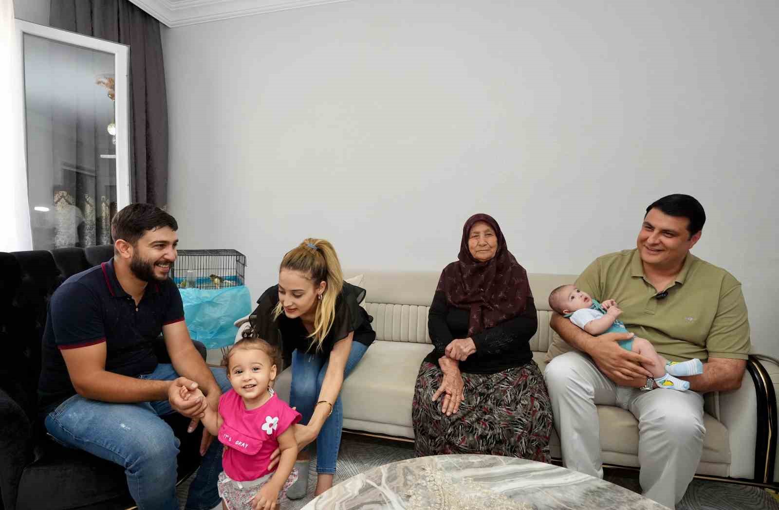Başkan Umut Yılmaz, bebek Umut Yılmaz&rsquo;ı ziyaret etti
