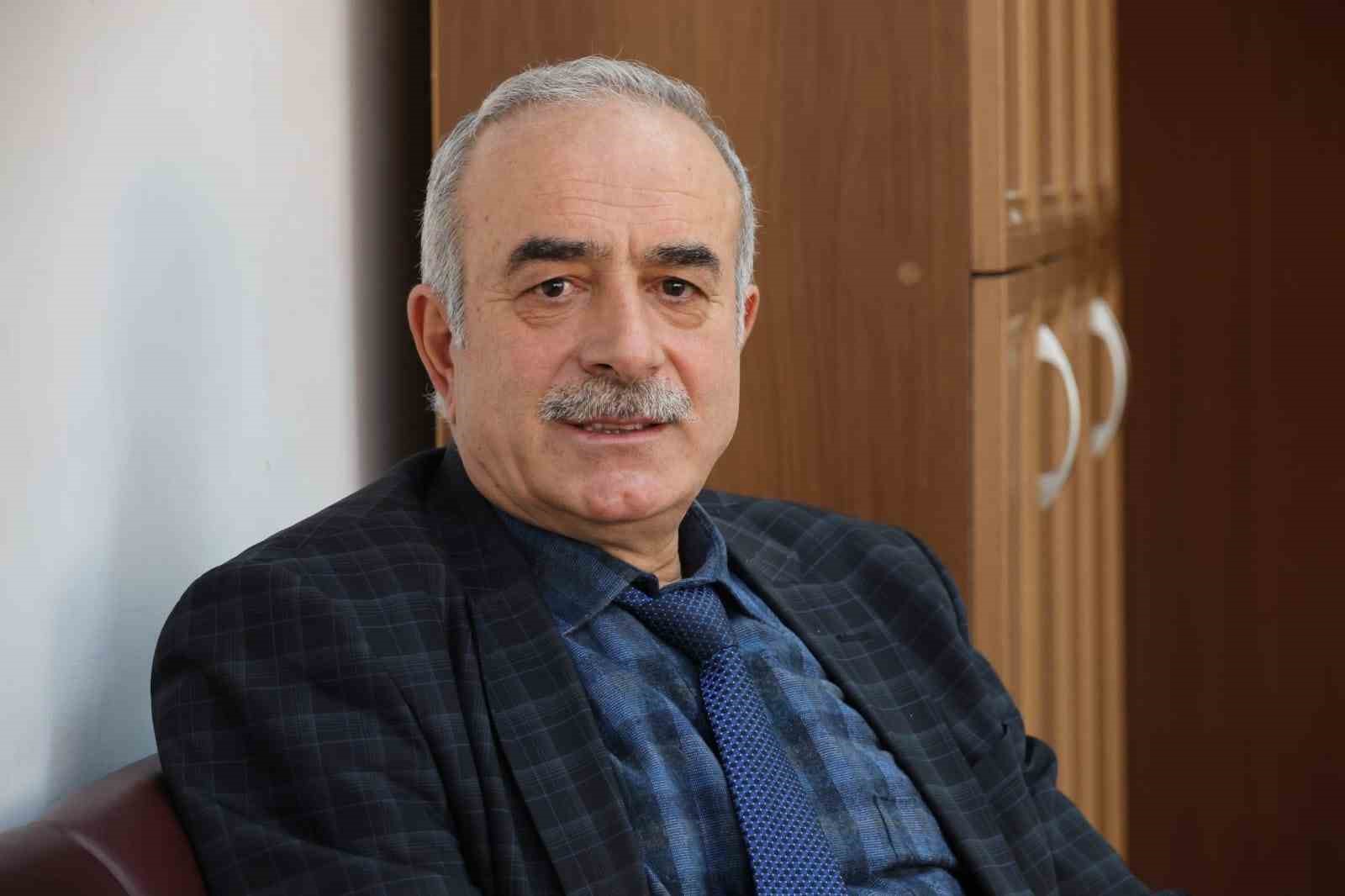 Bakan Memişoğlu Rize&rsquo;de cenazeye katıldı
