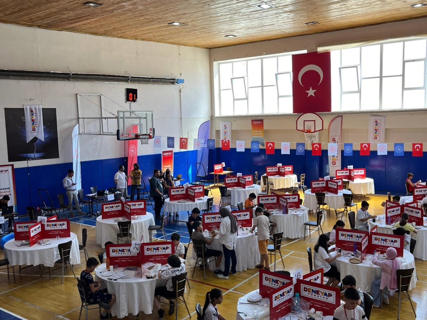 170 &ouml;ğrenci yeteneklerini sergiledi
