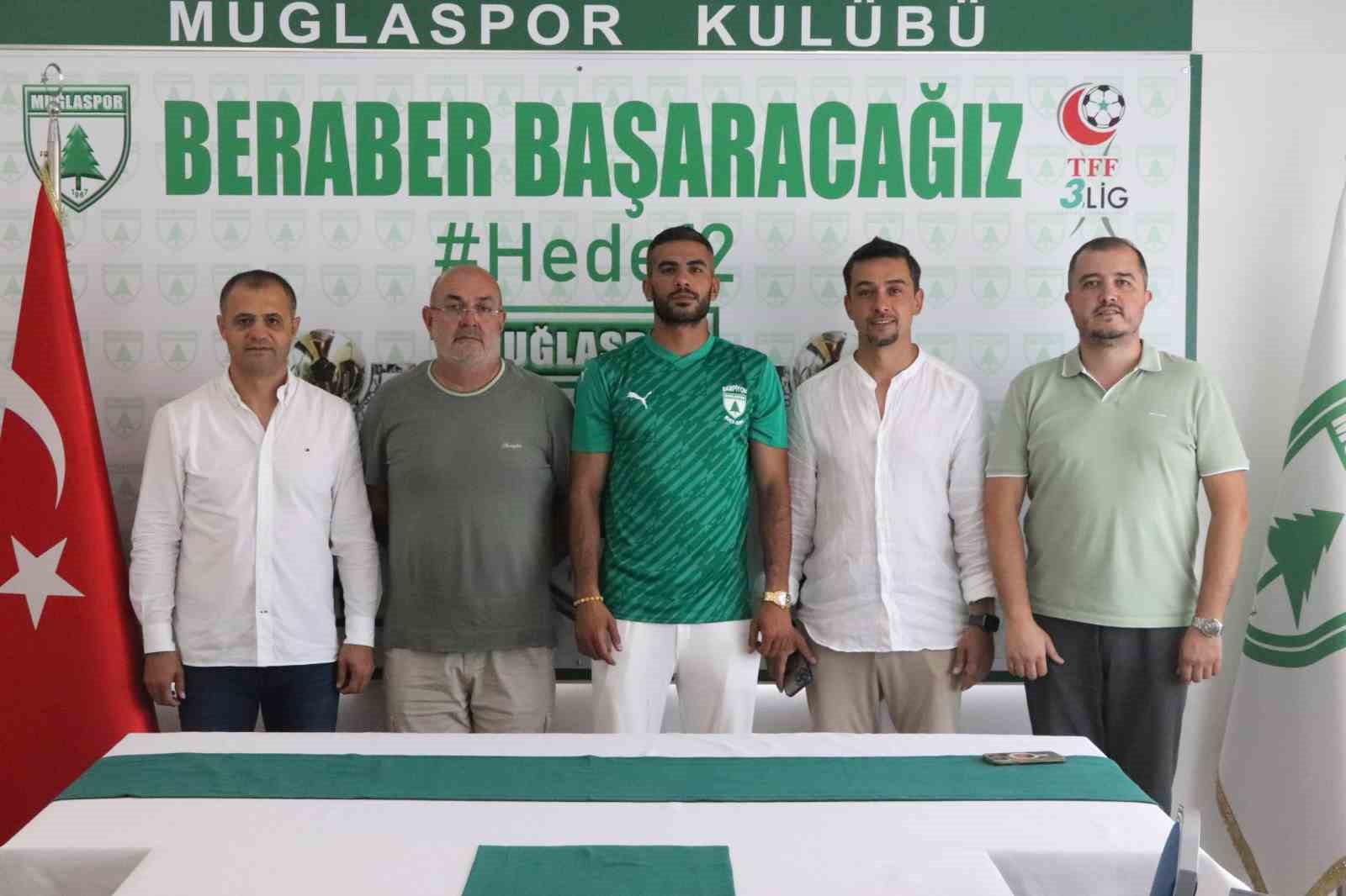 Muğlaspor’dan savunmaya güçlü takviye