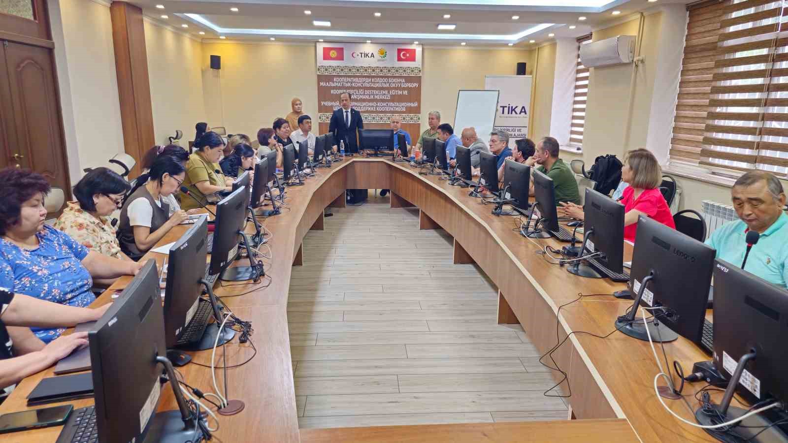 TİKA&rsquo;dan Kırgızistan&rsquo;da kooperatif&ccedil;ilik ve tarım eğitimi
