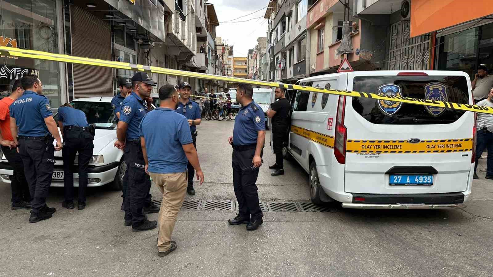 Eski ortakların tartışması kanlı bitti: 1 ölü, 2 ağır yaralı