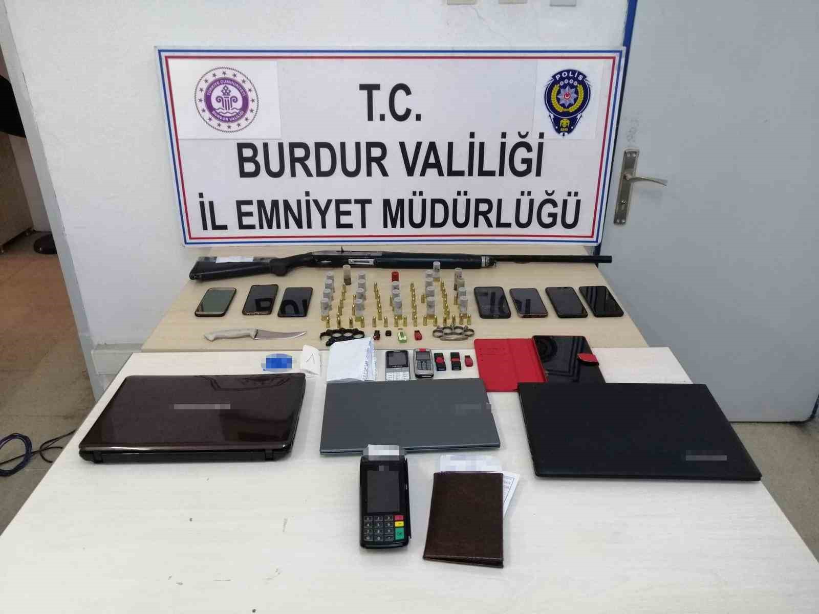 Burdur&rsquo;daki fuhuş operasyonunda 4 tutuklama
