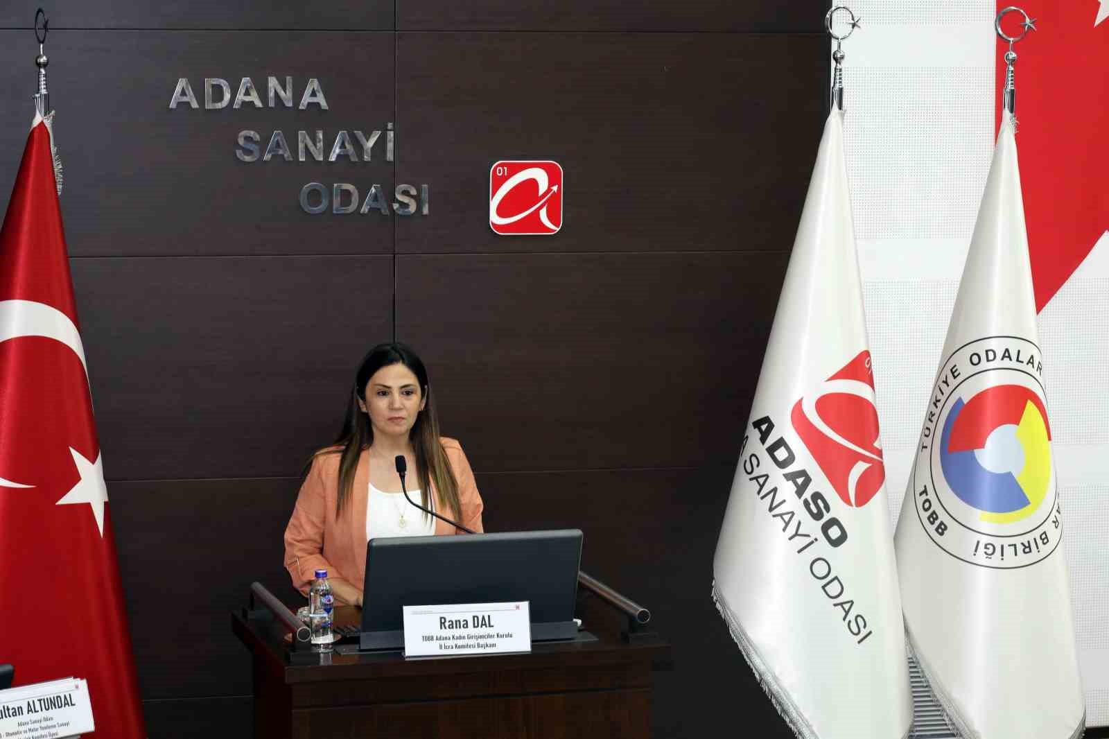 Sanayide kadın eli projesi muhtarlara anlatıldı
