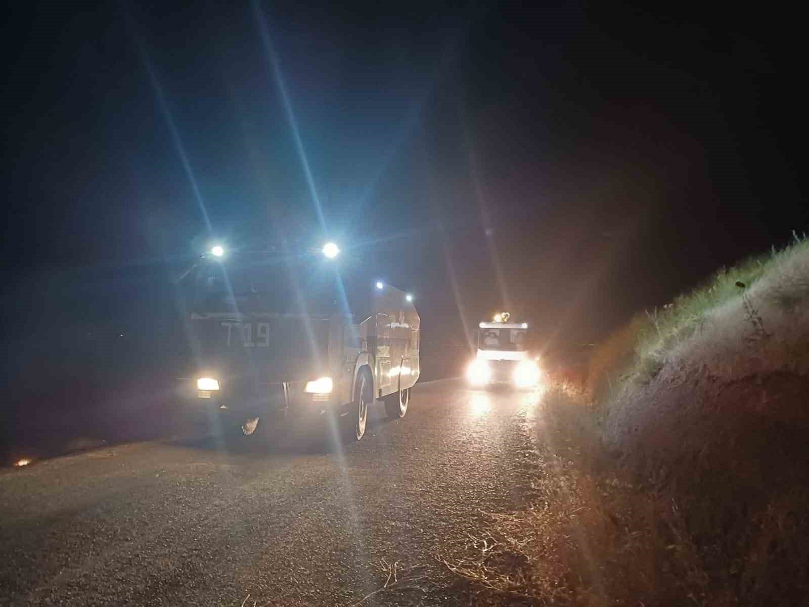 Diyarbakır’da çıkan anız yangını TOMA’ların desteğiyle söndürüldü
