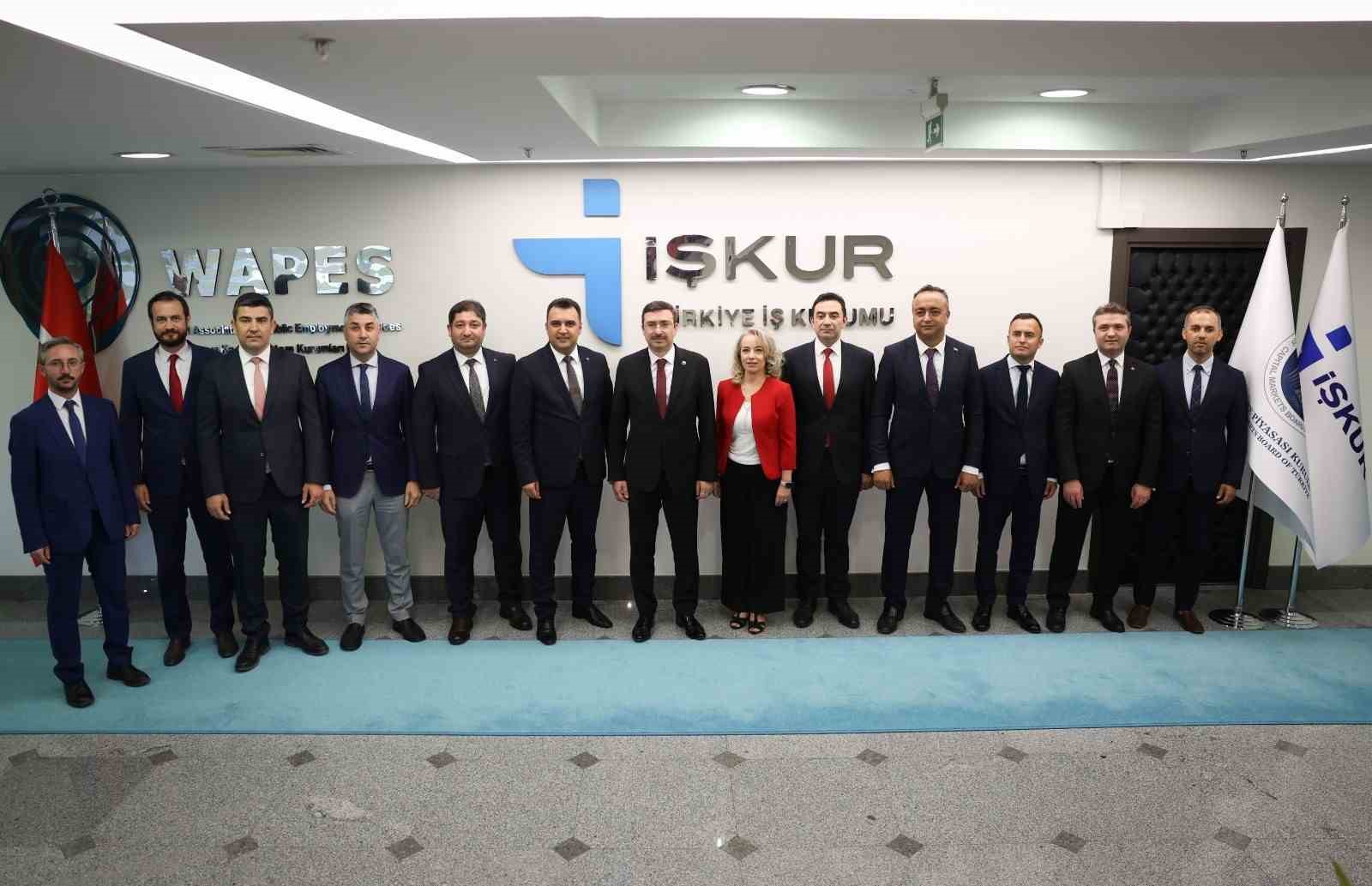 Finansal okuryazarlığın yaygınlaştırılması i&ccedil;in SPK ve İŞKUR arasında iş birliği protokol&uuml; imzalandı
