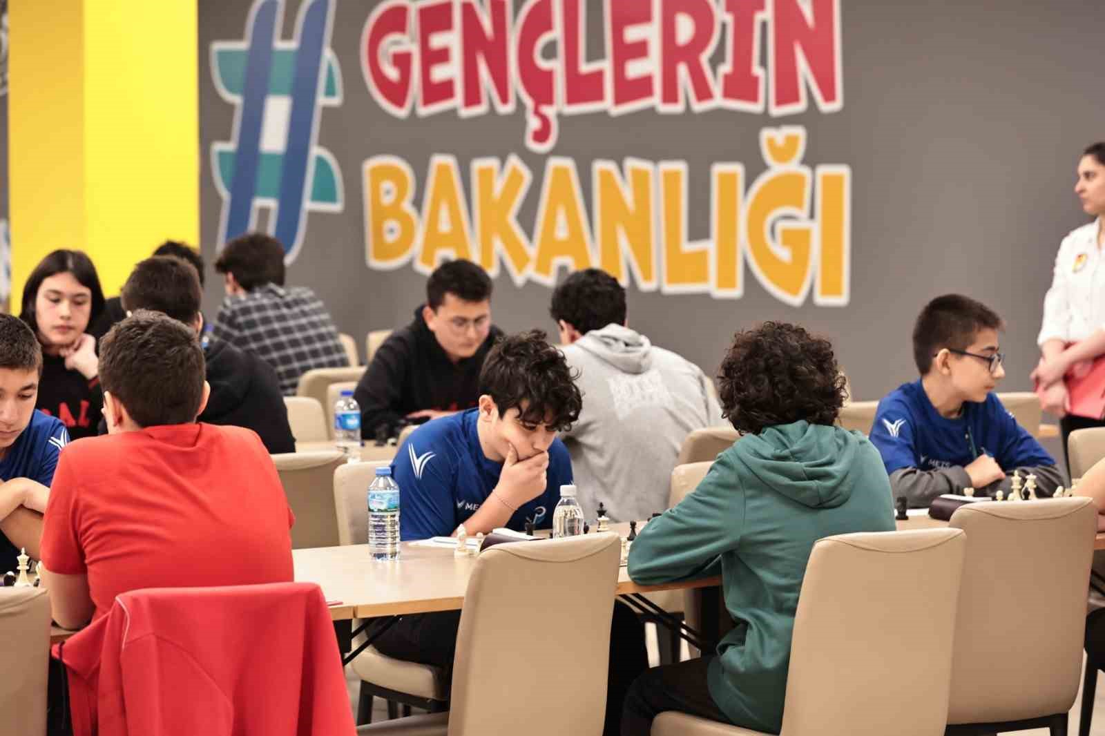 Satran&ccedil;ın kalbi Temmuz ve Ağustos&rsquo;ta Denizli&rsquo;de atacak
