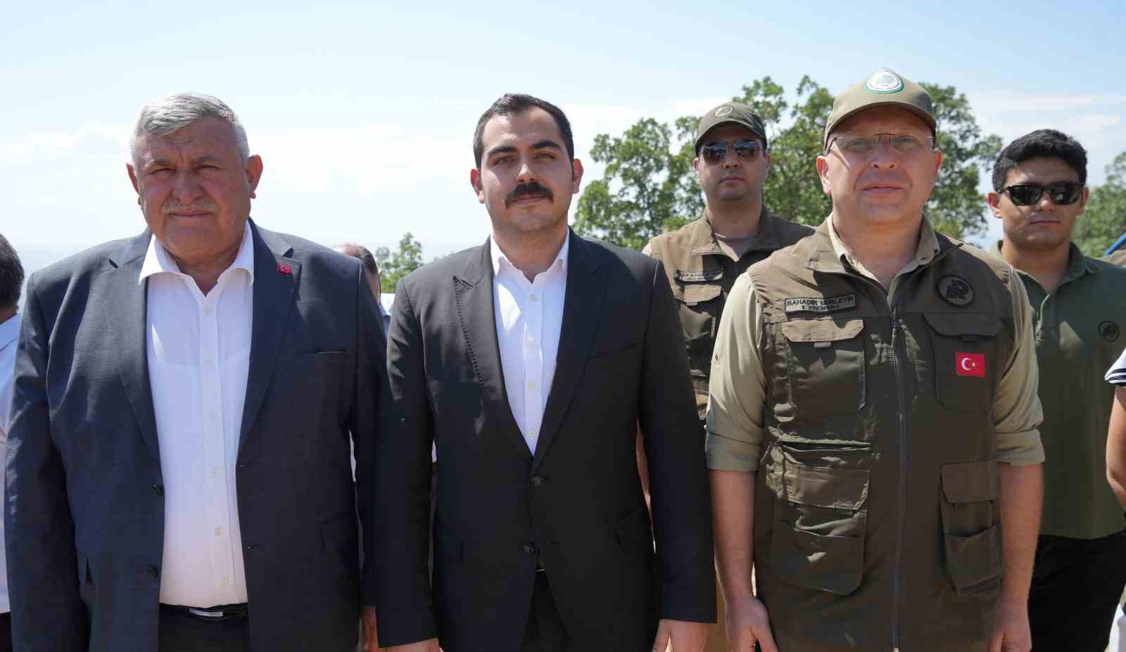 Biyolojik m&uuml;cadele i&ccedil;in keklikler doğaya salındı
