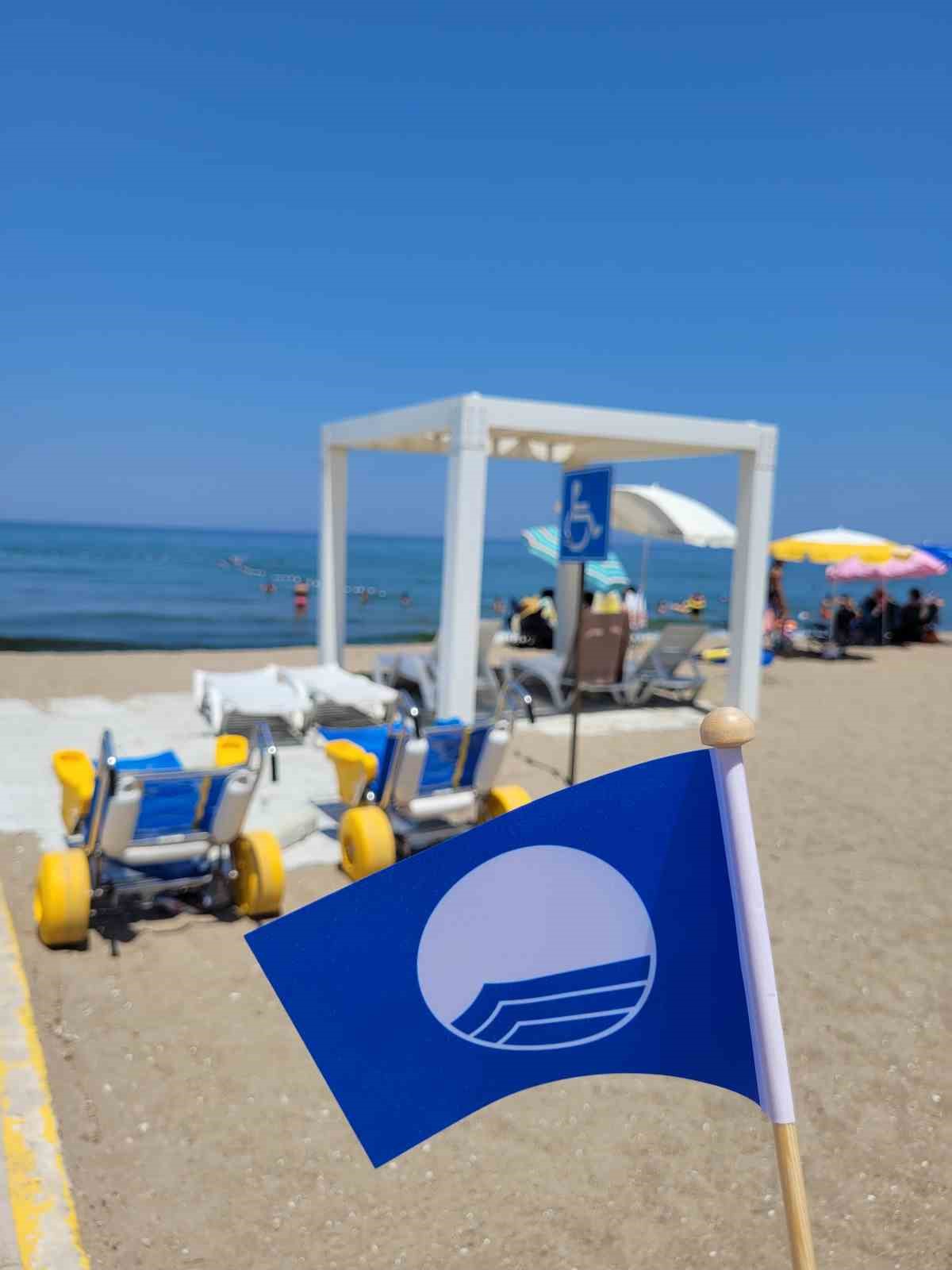 Bursa sahillerinde &lsquo;Mavi Bayrak&rsquo; dalgalanıyor
