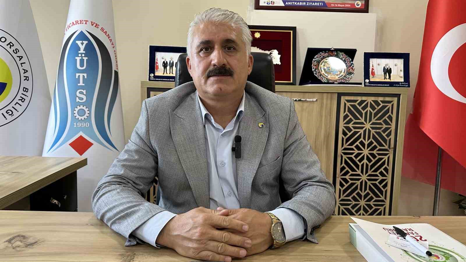 Başkan Timur Sevi&rsquo;ye saldıran şahıs silahı ile yakalandı: Sorgusu devam ediyor

