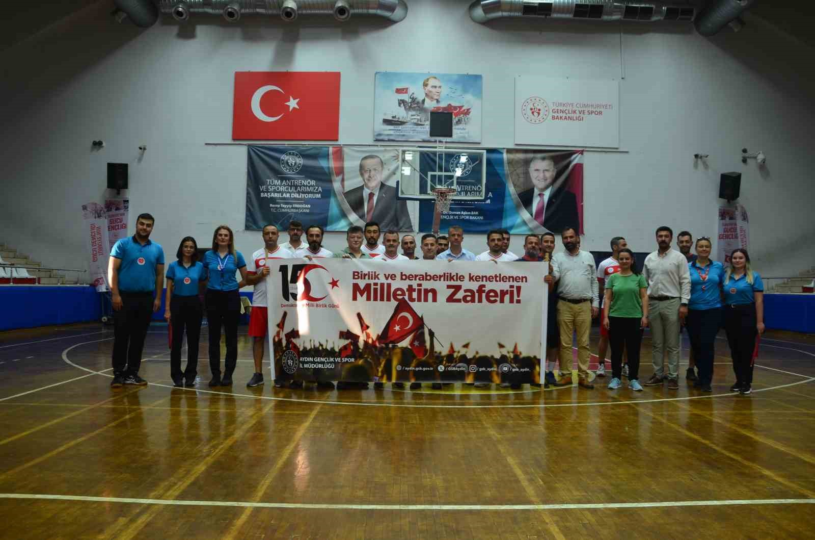 Aydın’da 15 Temmuz Voleybol Turnuvası başladı
