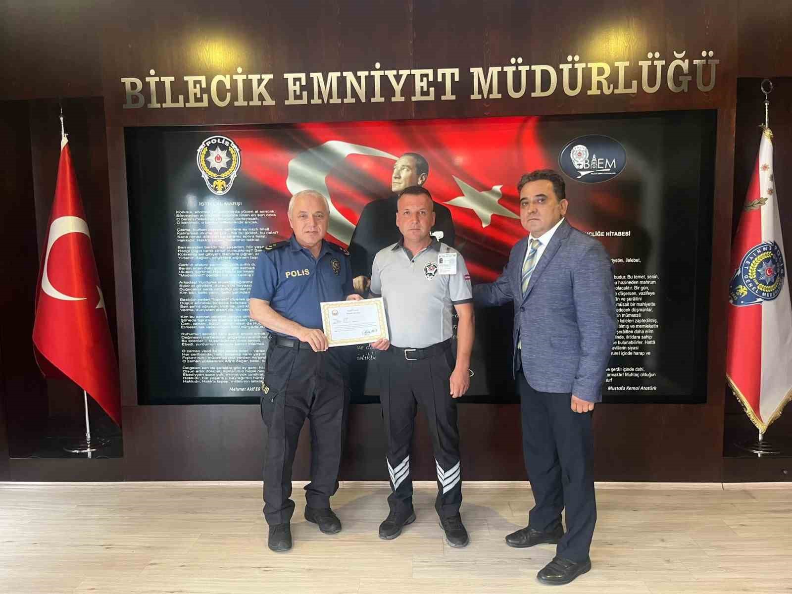 &Ouml;zel g&uuml;venlik personeline başarı belgesi verildi
