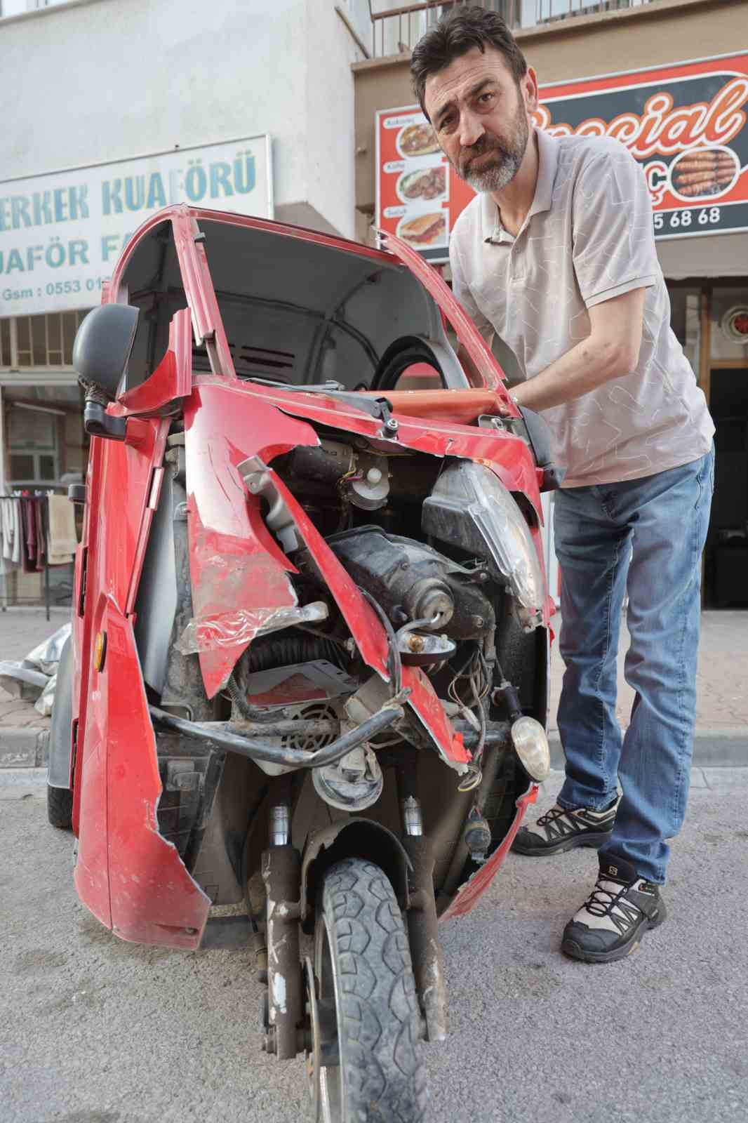 Otomobilin çarpıp kaçtığı MS hastası işinden oldu
