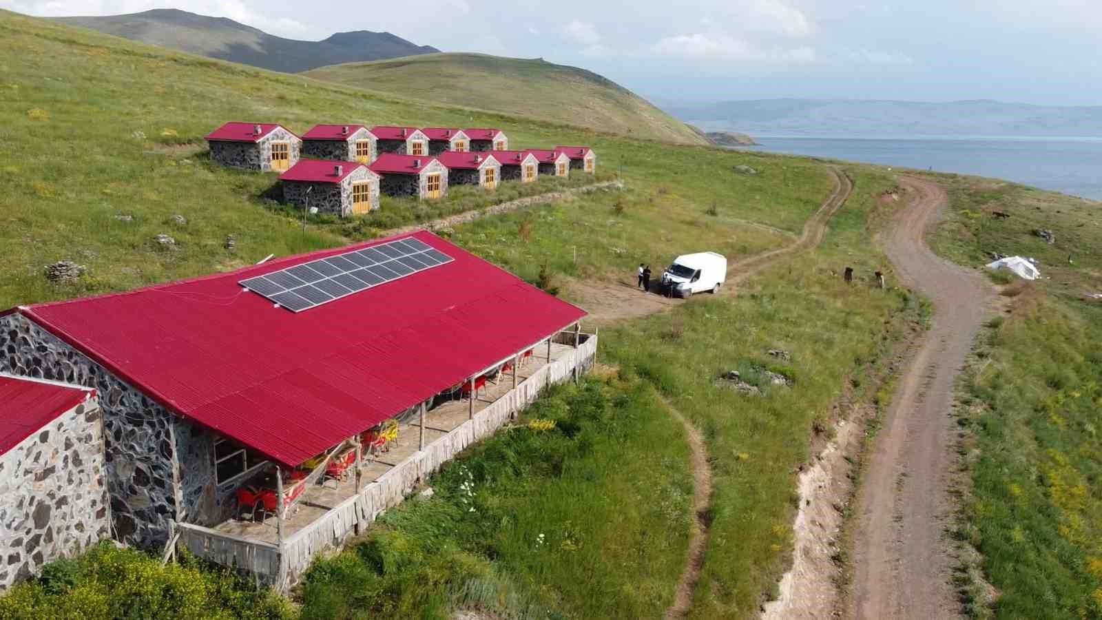 Dağıtım şirketi 1,5 milyon maliyet çıkarınca kendi elektriklerini ürettiler
