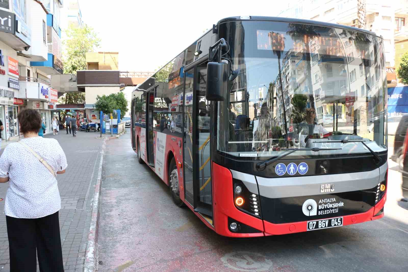 Antalya’da 15 Temmuz tarihinde ulaşım ücretsiz