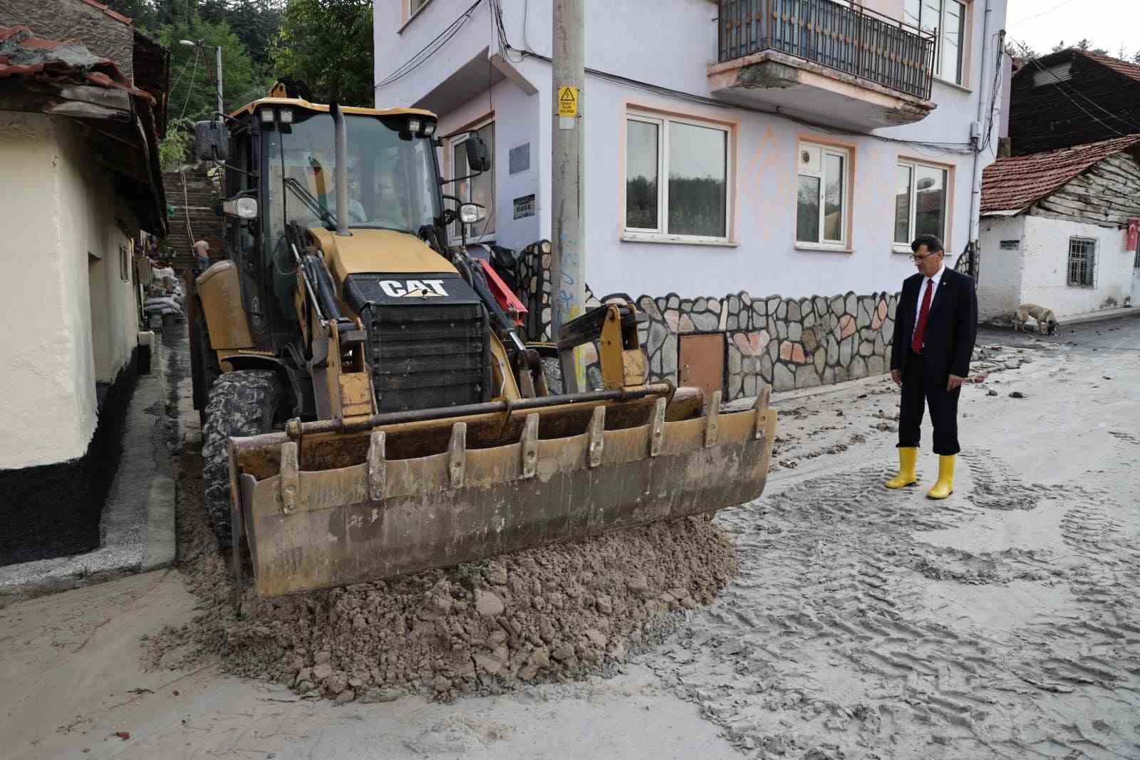 Başkan Kahveci: "Halkımızın yanındaydık"
