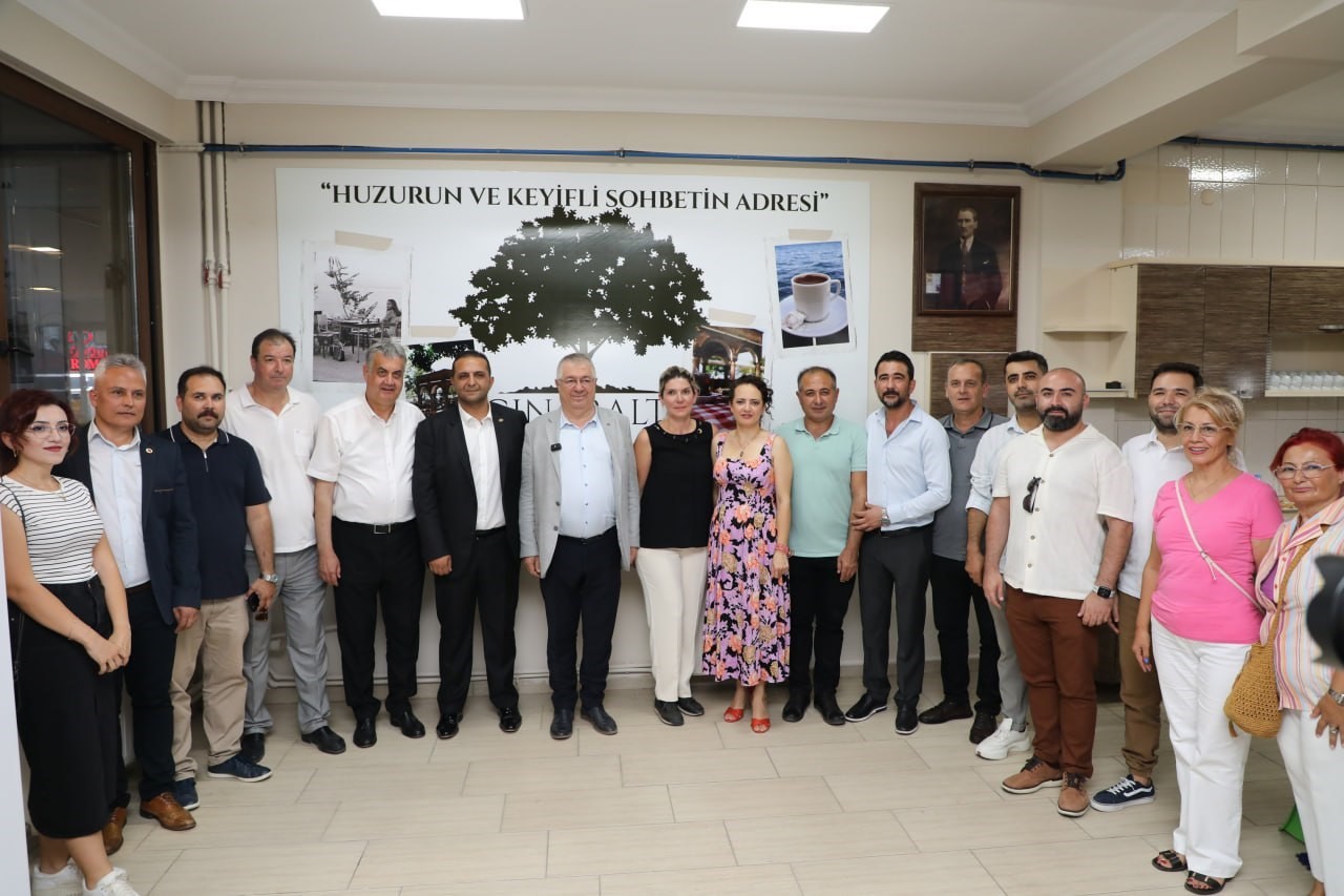 Tarihi &Ccedil;ınaraltı &Ccedil;ay Bah&ccedil;esi yeniden a&ccedil;ıldı
