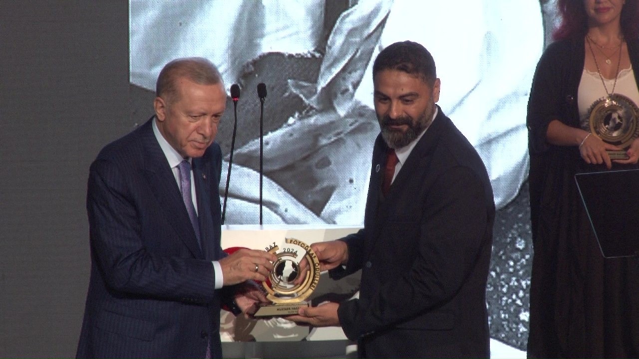 Cumhurbaşkanı Erdoğan: “Ölüm kusanlara karşı 15 Temmuz’da destan yazdık"