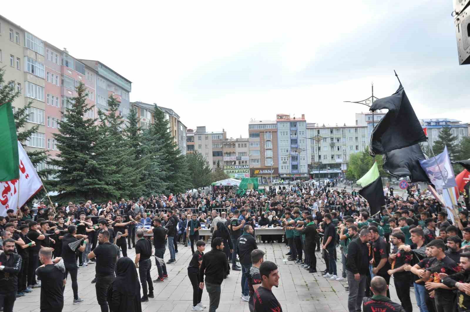 Kars&rsquo;ta Hz. H&uuml;seyin&rsquo;in oğlu Ali Asgar anıldı
