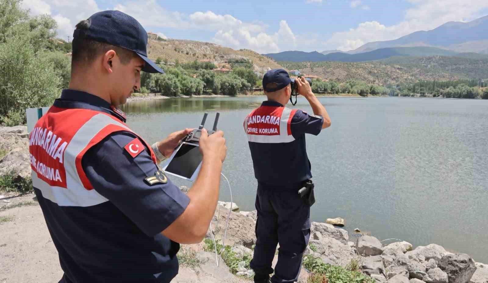 Jandarma dron devriyesiyle böyle can kurtarıyor
