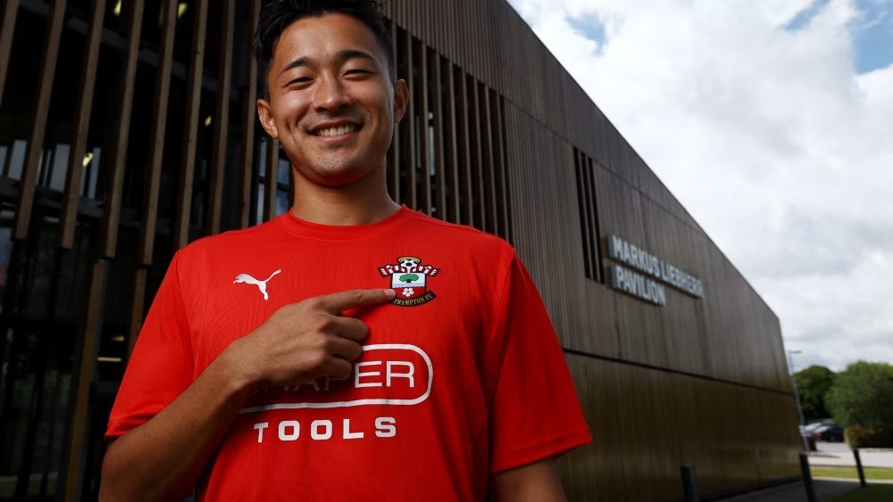 Yukinari Sugawara, Southampton’da
