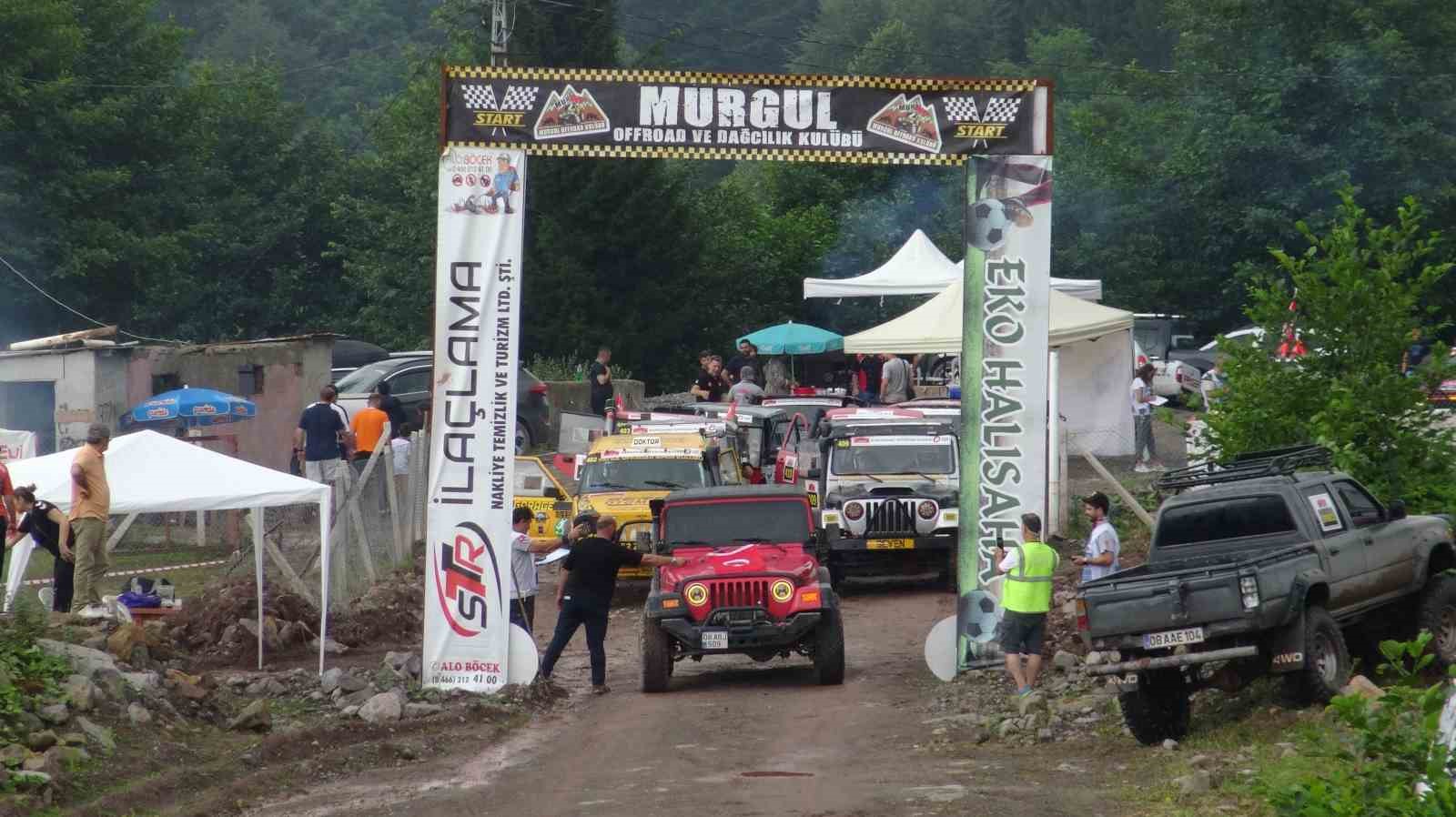 Karadeniz Off-Road Kupası ikinci yarışları Artvin’de düzenledi