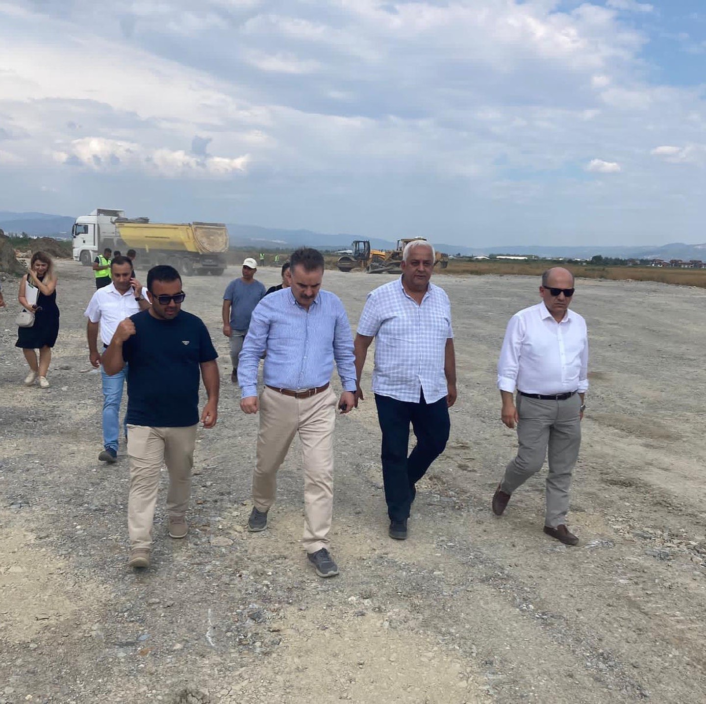 Edremit Tarıma Dayalı İhtisas Organize Sanayi B&ouml;lgesinde incelemelerde bulundular
