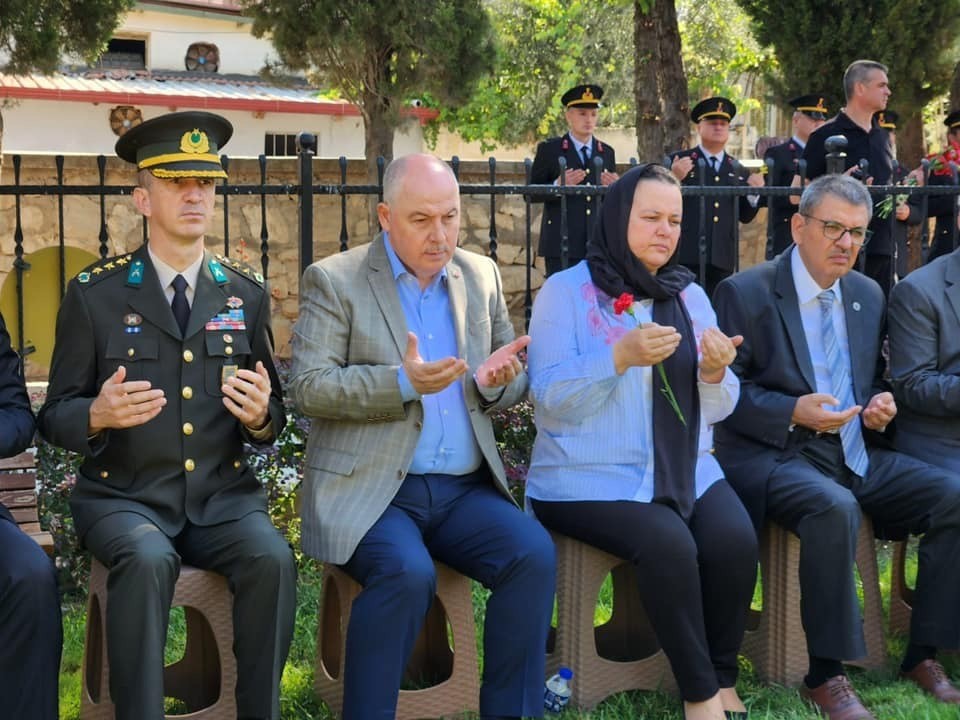 Denizli protokolü 15 Temmuz’da şehitleri unutmadı
