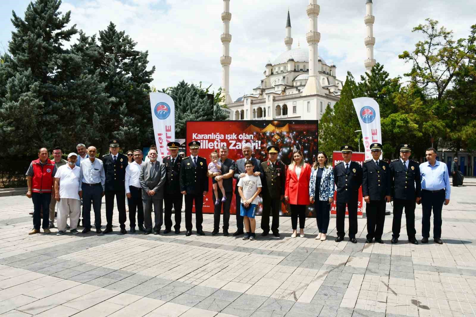 Kırıkkale Valisi Makas: "Demokrasi bağlılığımız asla yıkılamaz"
