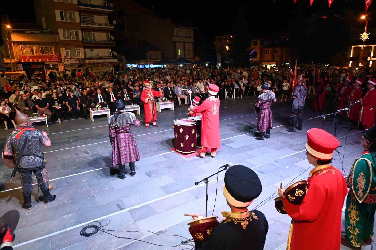 Boz&uuml;y&uuml;k&rsquo;te 15 Temmuz Demokrasi ve Milli Birlik G&uuml;n&uuml; anma programı
