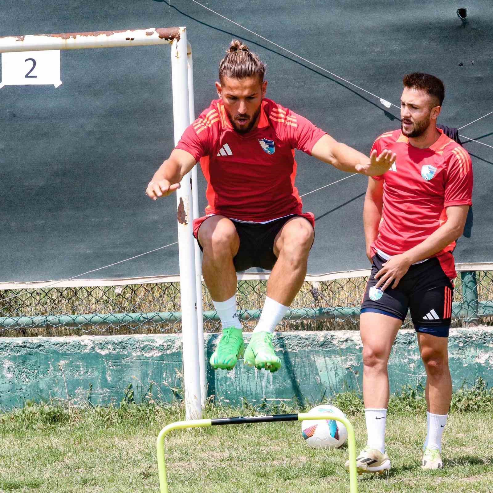 Erzurumspor’da iki imza daha
