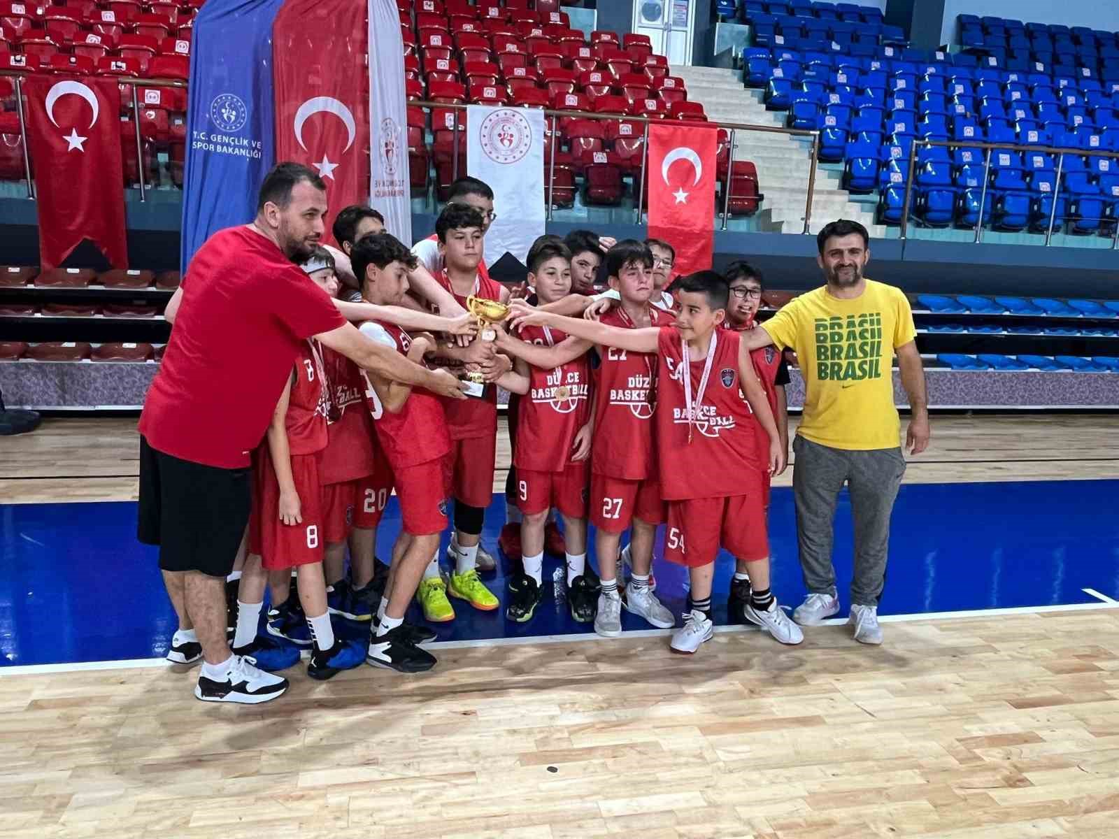 Basketbol yerel ligi tamamlandı

