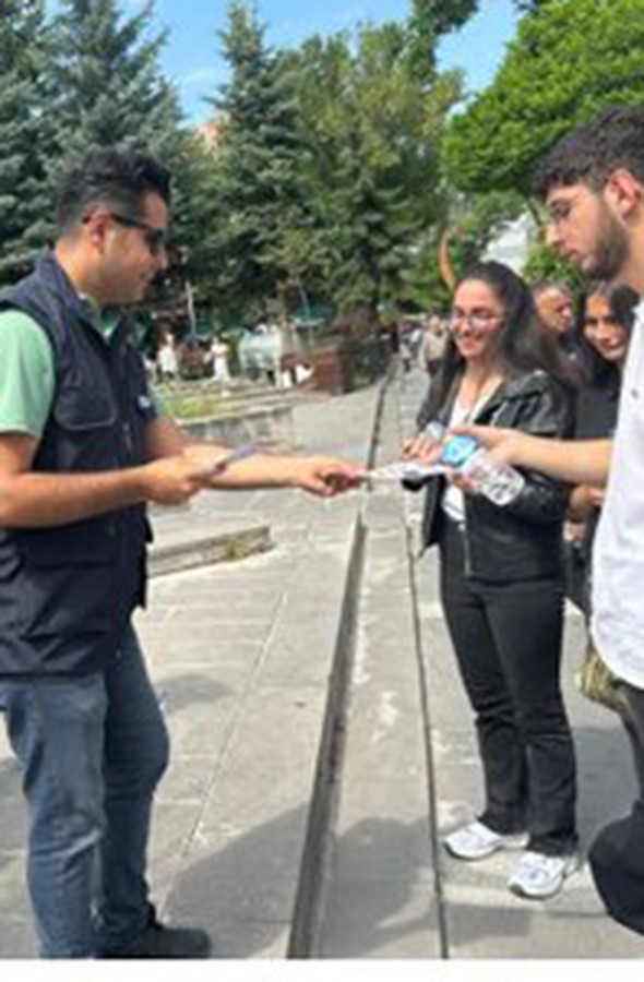 Kars’ta vatandaşlar siber suçlara karşı bilgilendirildi