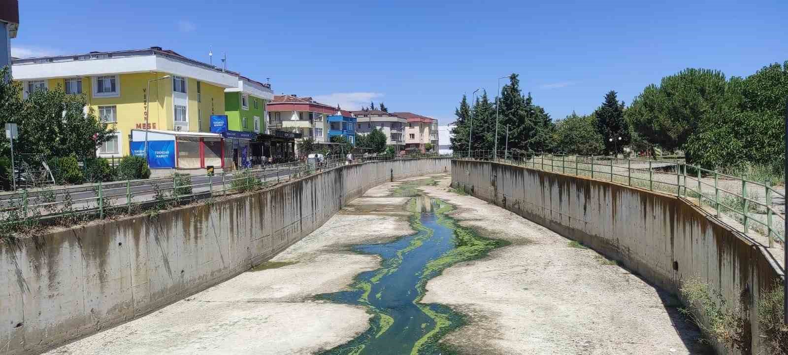 Değirmenaltı Deresi kurudu
