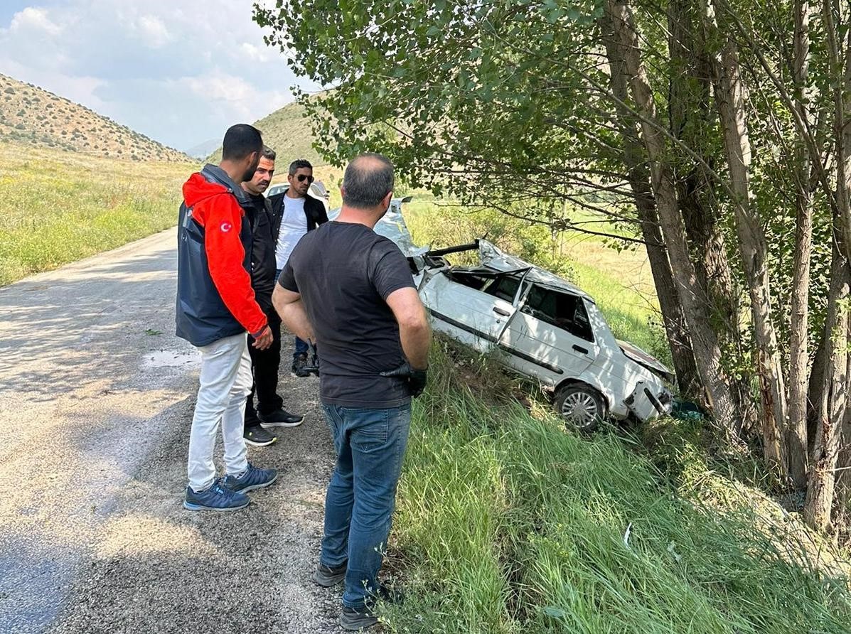 Bayburt’ta trafik kazası: 1 ölü, 2 yaralı
