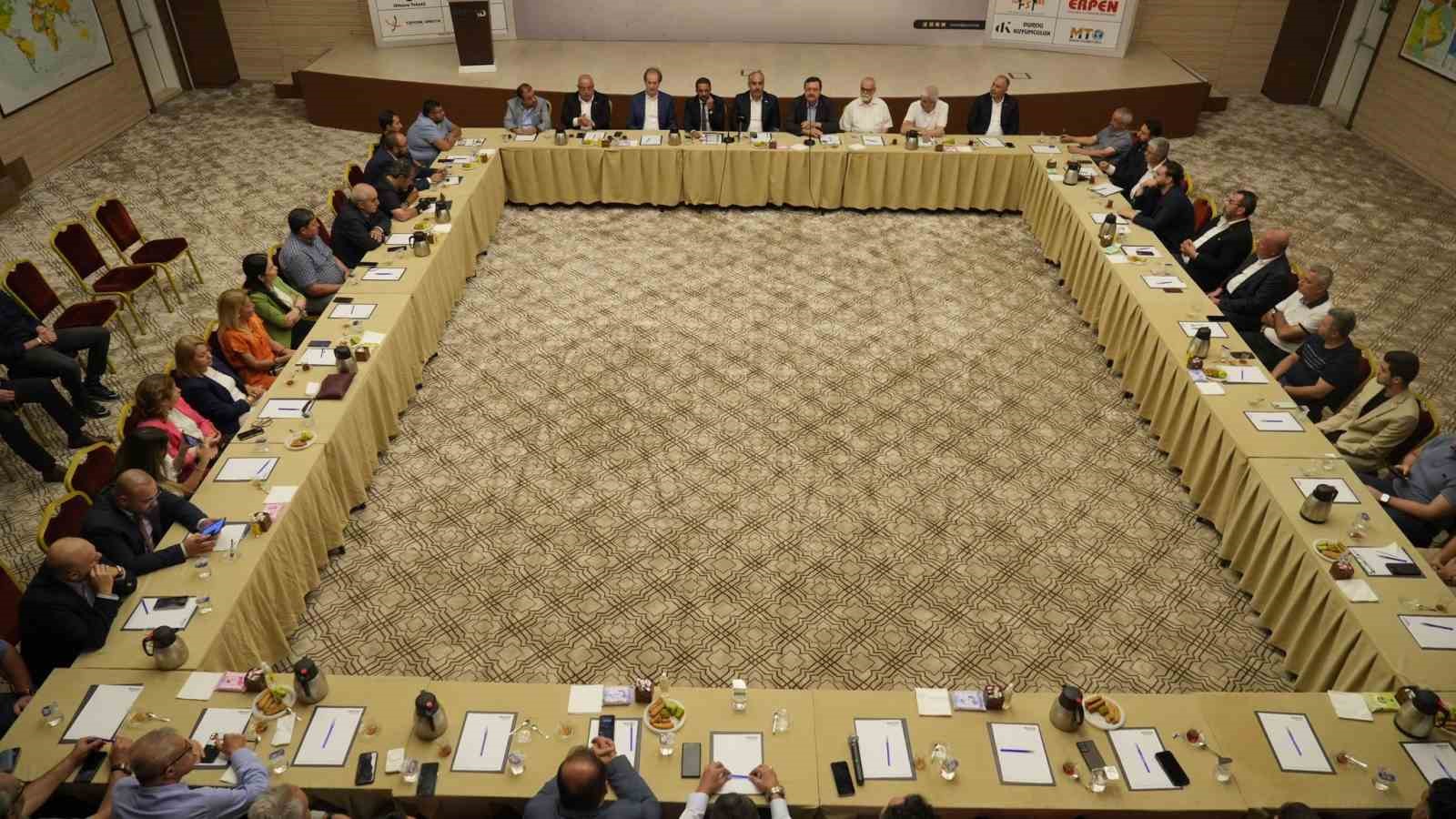 MÜSİAD Gaziantep Şube Başkanlığında devir teslim yapıldı