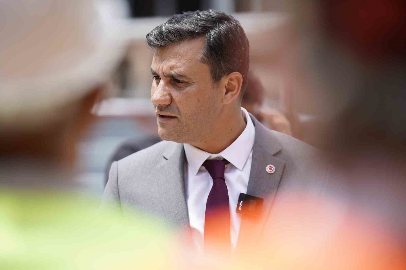 Manisa B&uuml;y&uuml;kşehir Belediyesi tarihi yapıları şehrin k&uuml;lt&uuml;rel mirasına kazandıracak
