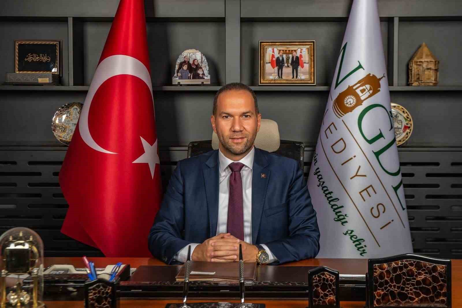 Başkan Özdemir: "Tüm İslam aleminin Muharrem ayını huzur içinde geçirmesini temenni ediyorum