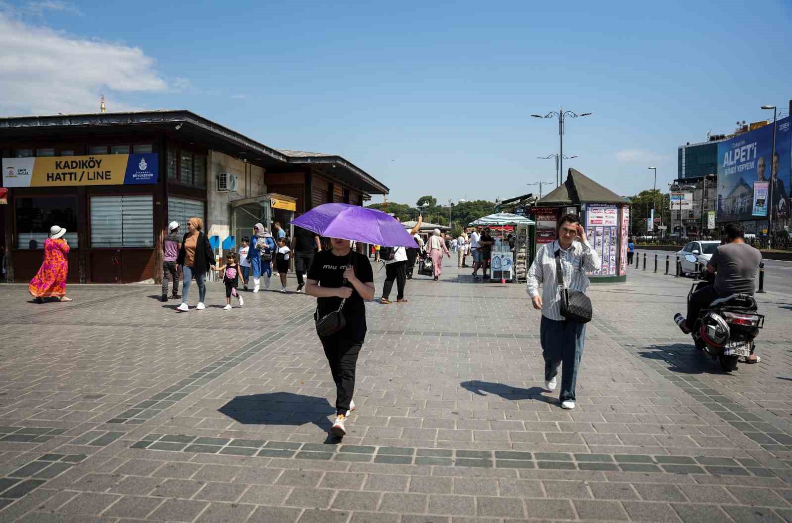 İstanbul’da termometreler 41 dereceyi gösterdi
