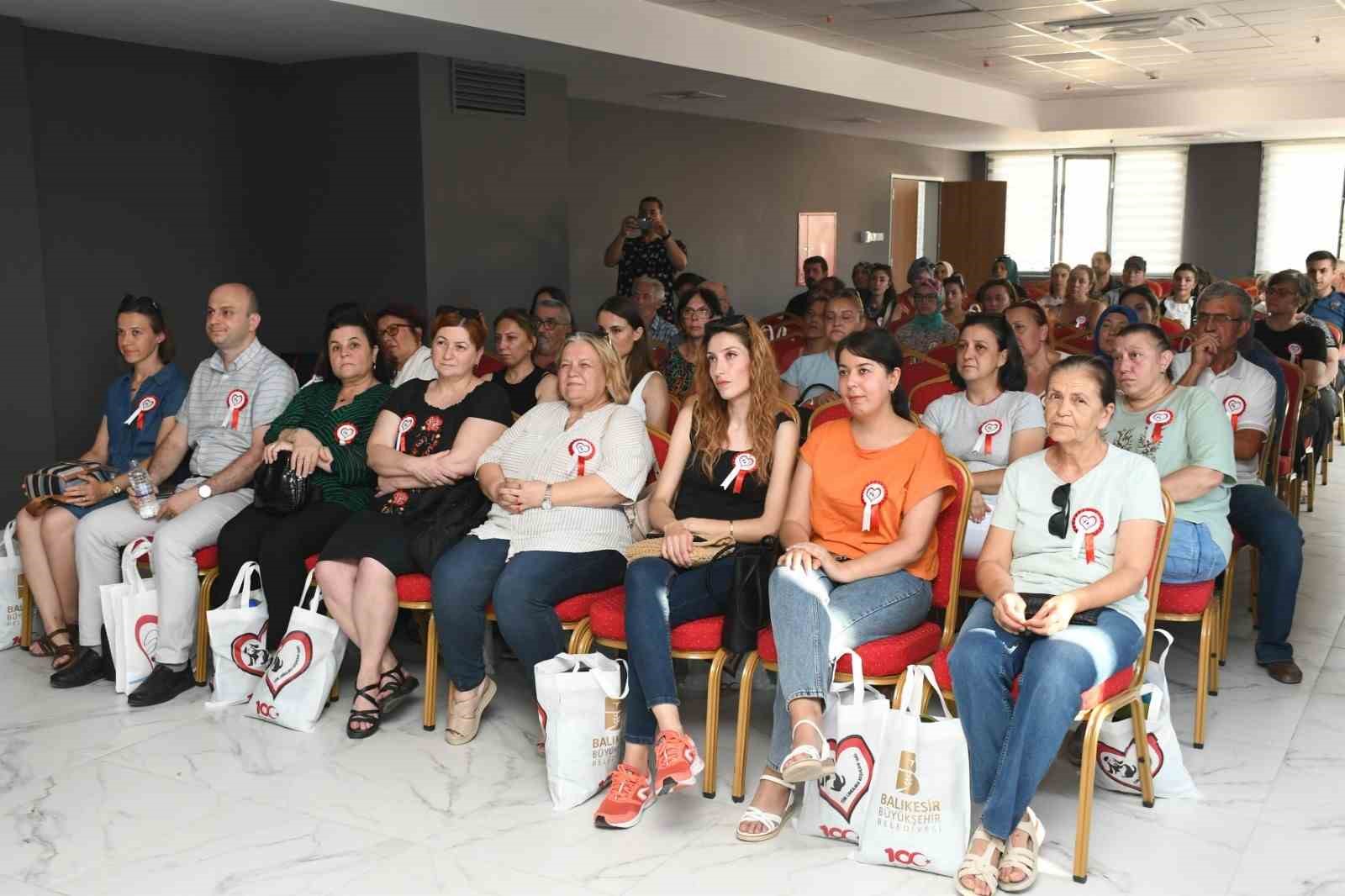 Balıkesir&rsquo;de can dostlar emin ellerde
