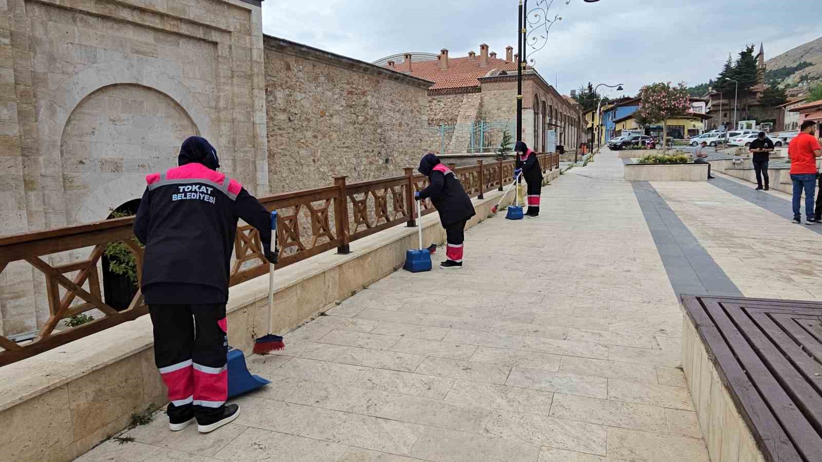 Tokat’ın temizliği kadınlara emanet
