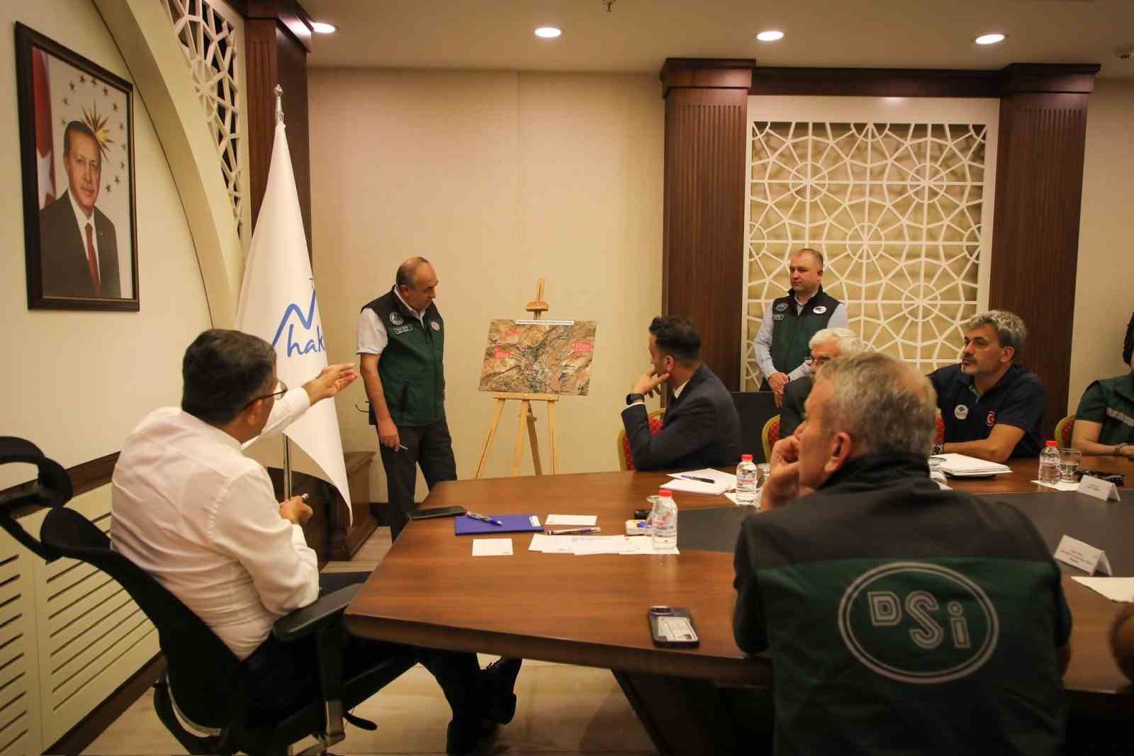 Vali &Ccedil;elik&rsquo;ten, Hakkari&rsquo;deki su sorunu i&ccedil;in &ouml;nemli adım
