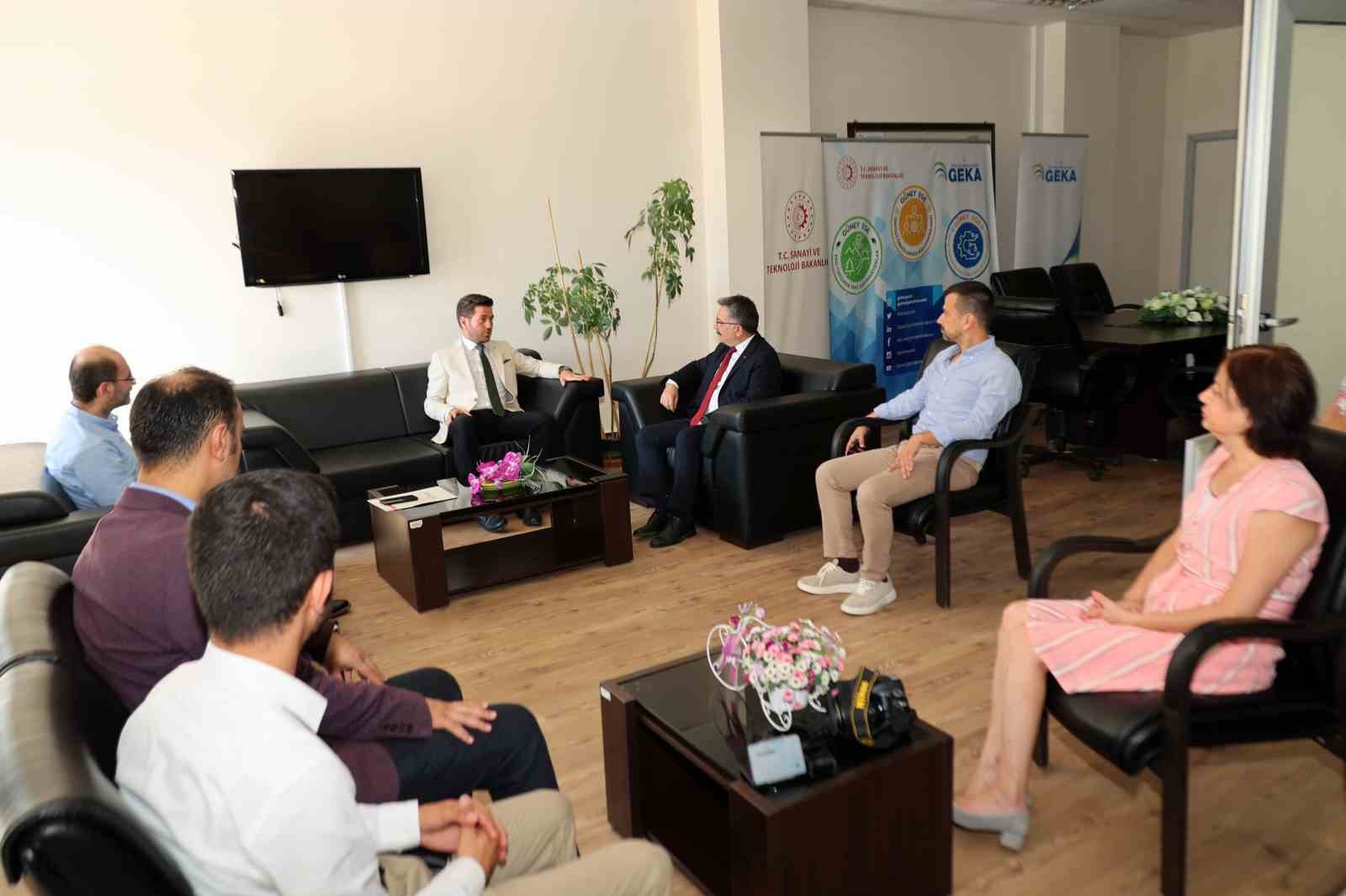 Tavas Belediyesinin &lsquo;&Uuml;reten Kadınlarla G&uuml;&ccedil;l&uuml; Kooperatif&rsquo; projesi GEKA tarafından desteklenecek
