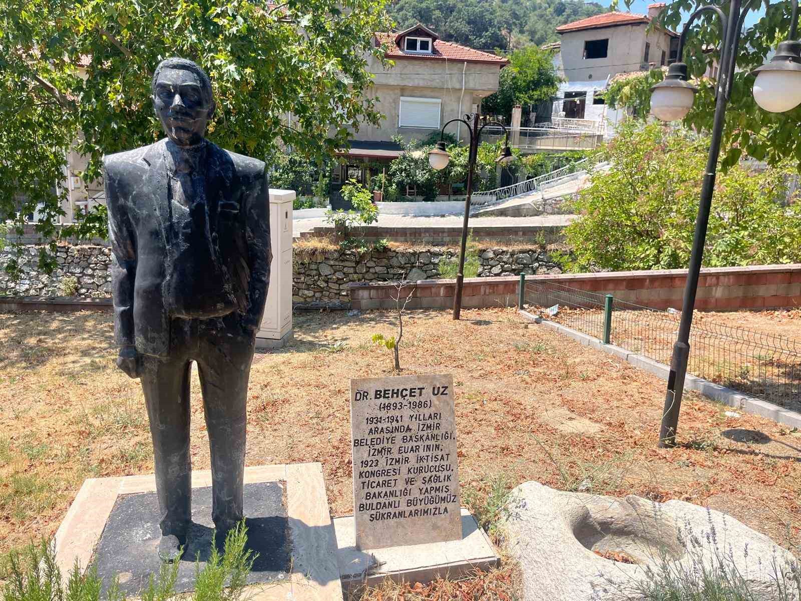 Asırlık taş dibek yıllara meydan okuyor
