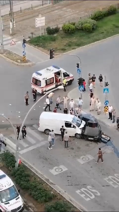 Samsun&rsquo;da trafik kazası: 2 yaralı
