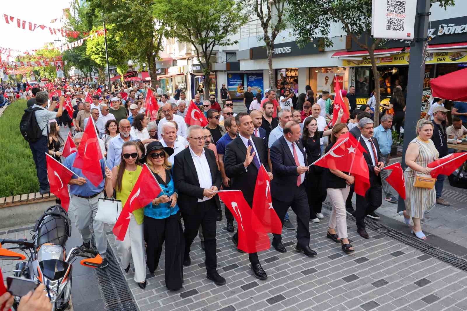 Uluslararası Tarhana Festivali ilk güne renkli görüntülerle başladı
