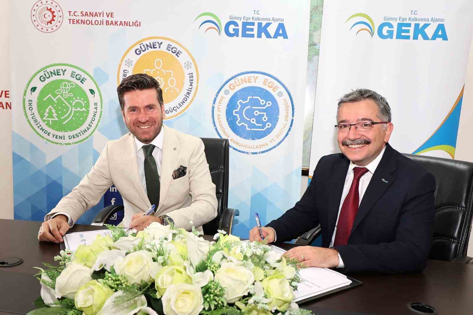Tavas&rsquo;ta kooperatifleşmeyi g&uuml;&ccedil;lendirecek ve kadın istihdamını artıracak proje i&ccedil;in imzalar atıldı
