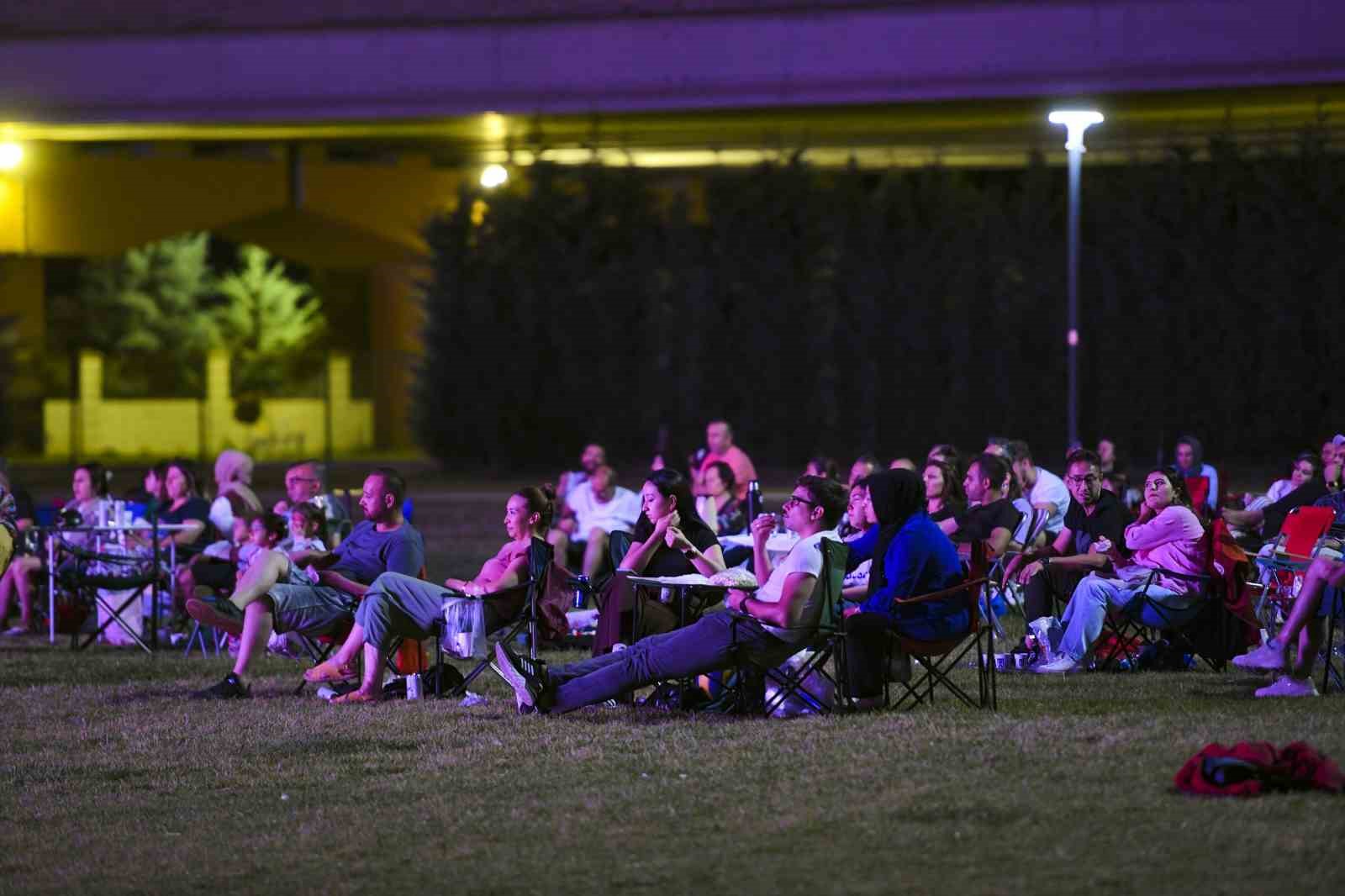 Ankara B&uuml;y&uuml;kşehir Belediyesinden &ldquo;Yıldızların altında Yeşil&ccedil;am Geceleri&rdquo;
