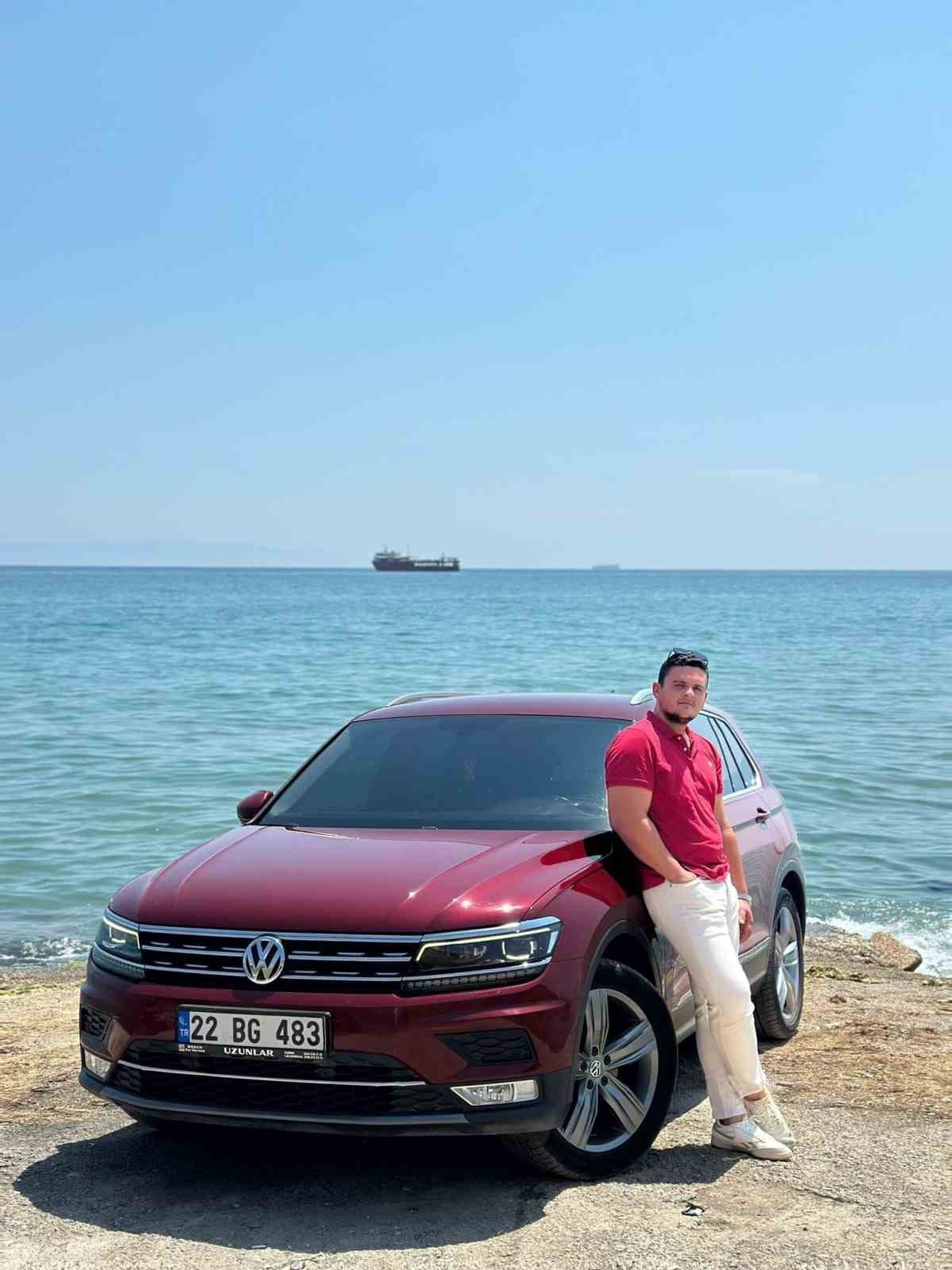 Otomobil kazasında yaralanan gen&ccedil; hayatını kaybetti
