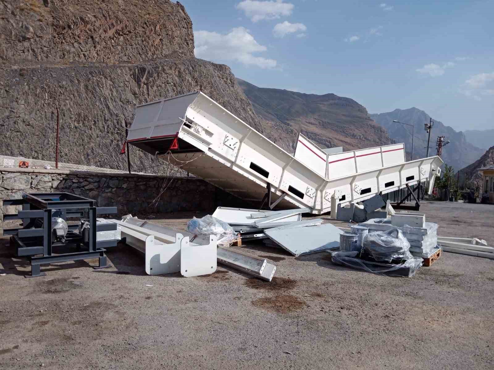 Hakkari’de çöplerin taşınması sorunu çözüldü